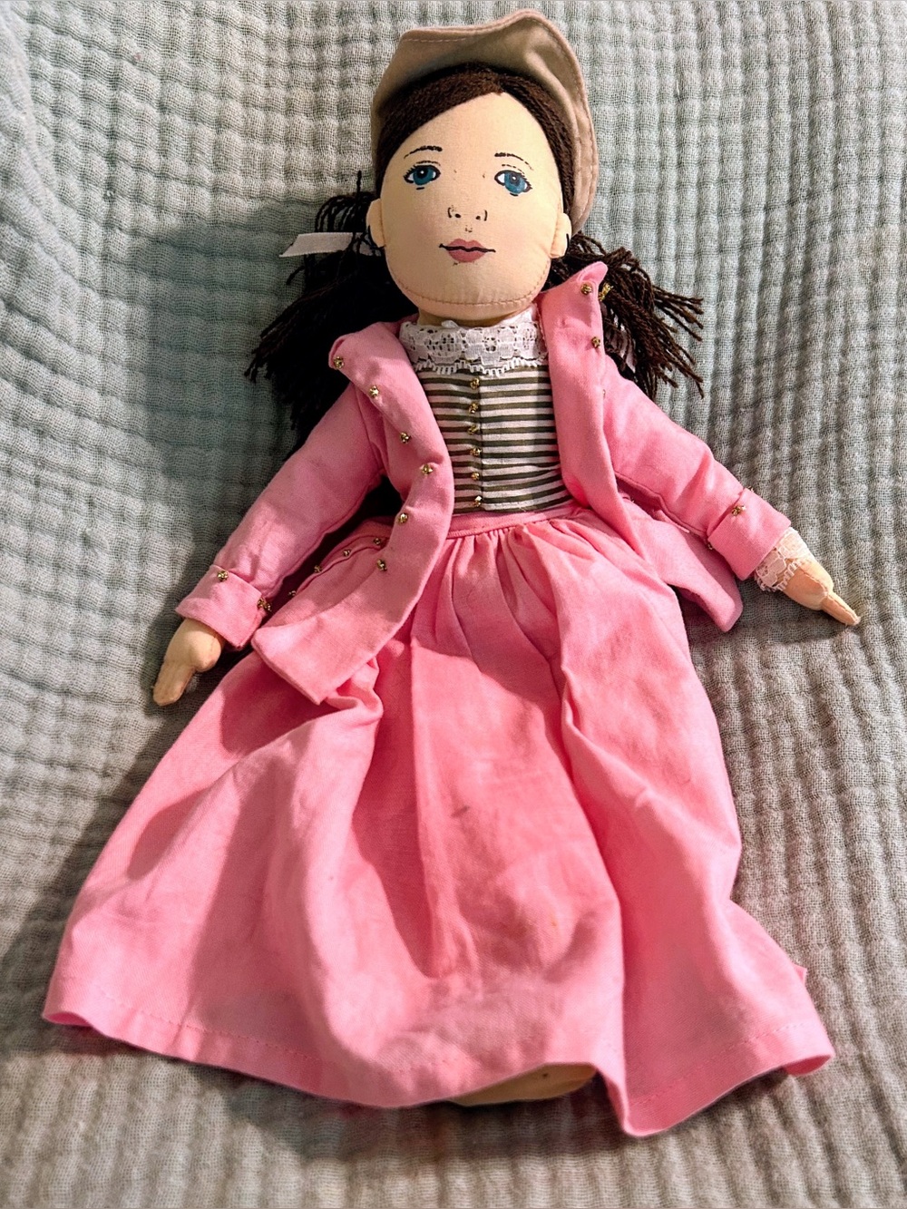 This 12-inch Colonial Williamsburg Foundation "Margaret" cloth doll from 2003